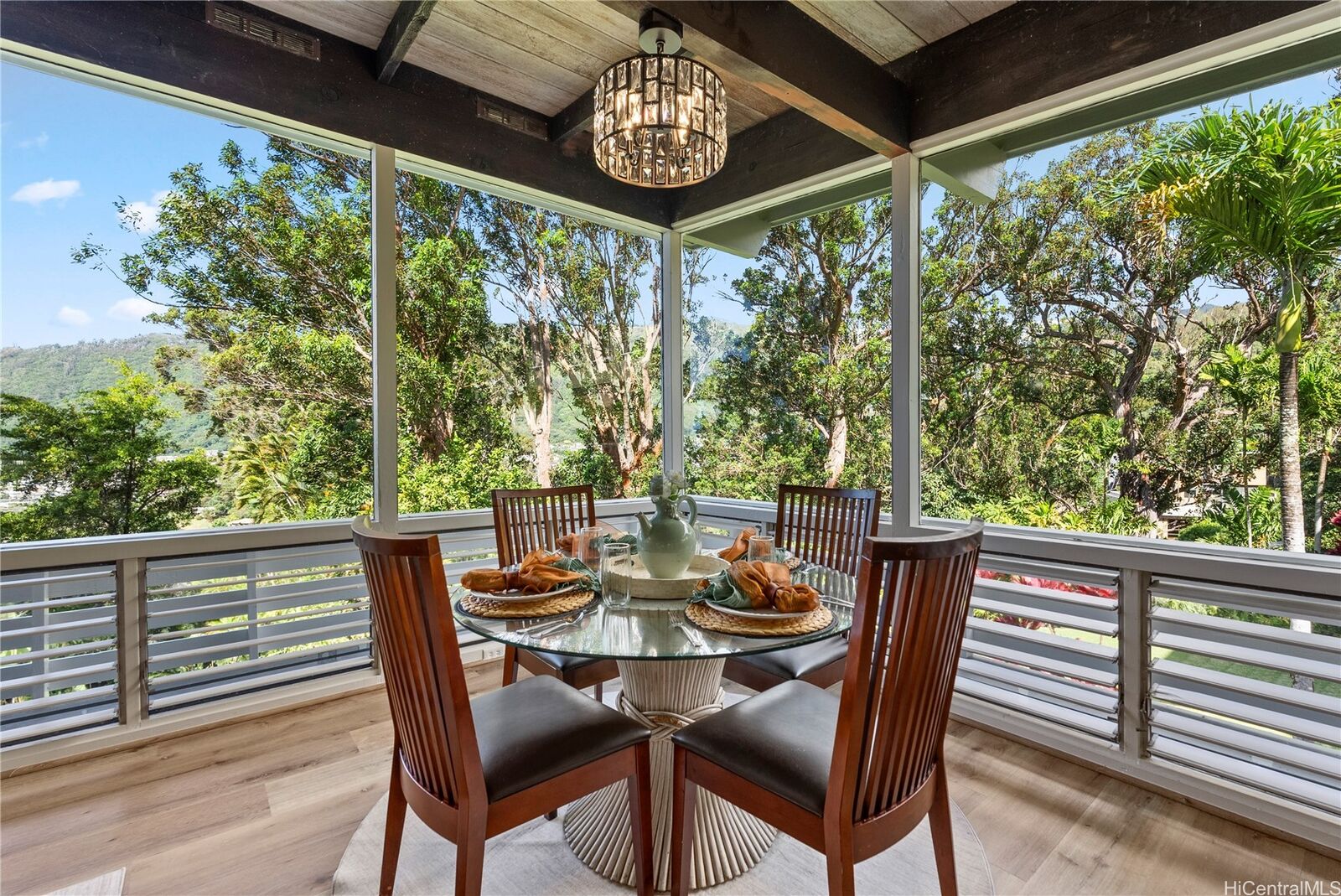 Property Photo: 3629 Woodlawn Terrace Place HI 96822