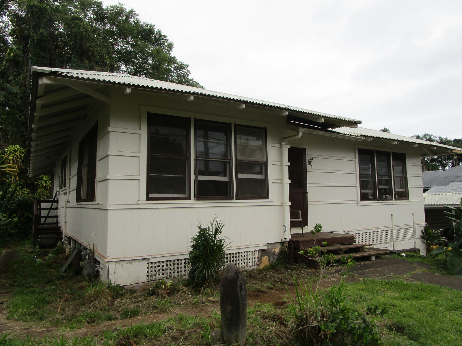 Property Photo:  334 Lehua St  HI 96720 