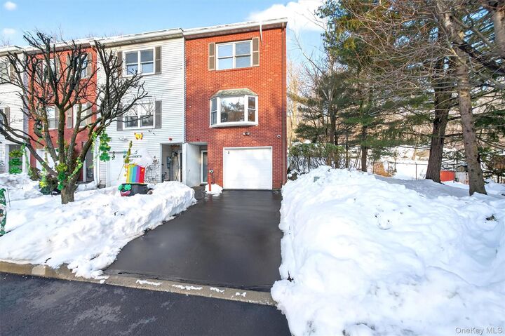 Property Photo: 2 Foltim Way NY 10920