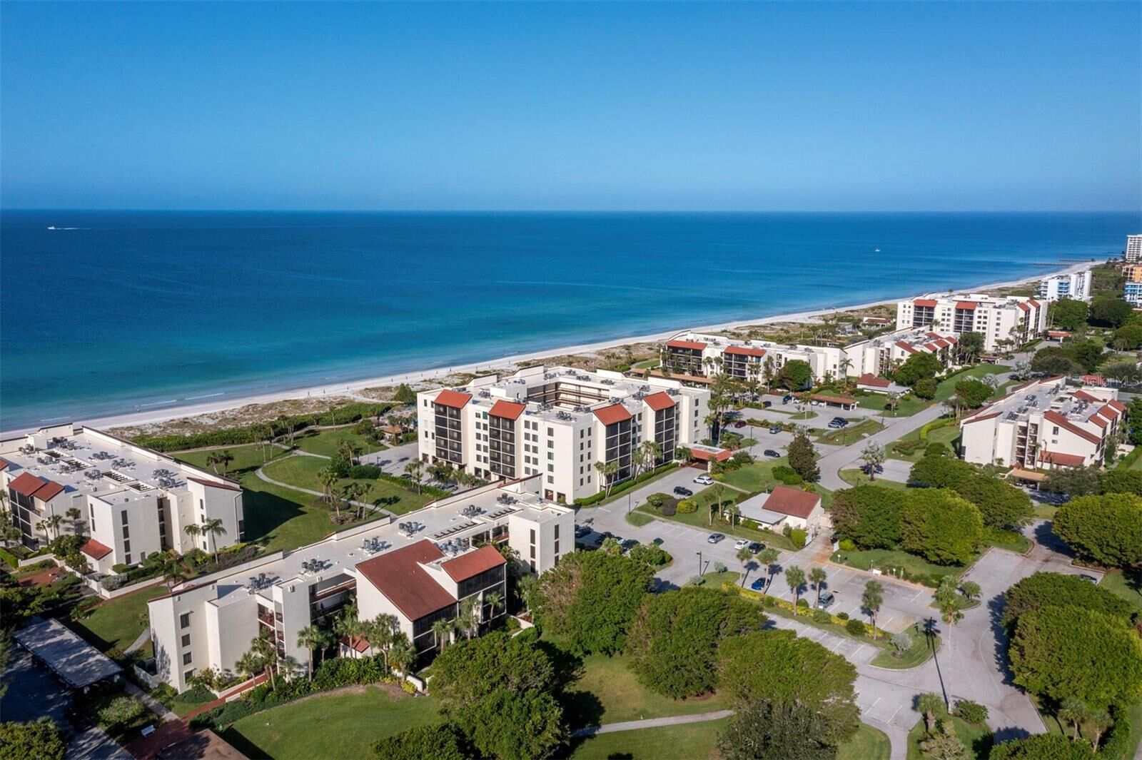 Property Photo:  2055 Gulf Of Mexico Drive G2-102  FL 34228 