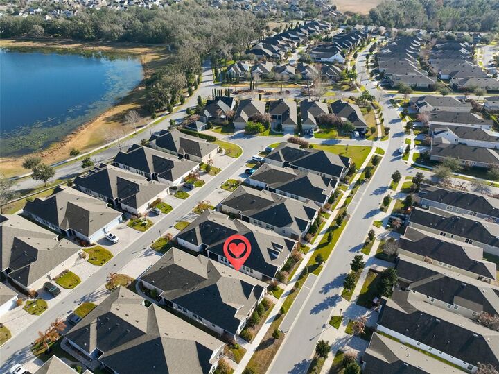 Property Photo:  13908 Kingfisher Glen Drive  FL 33547 