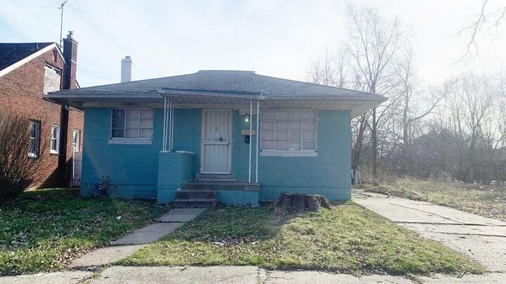 Property Photo:  19392 Pelkey Street  MI 48205 