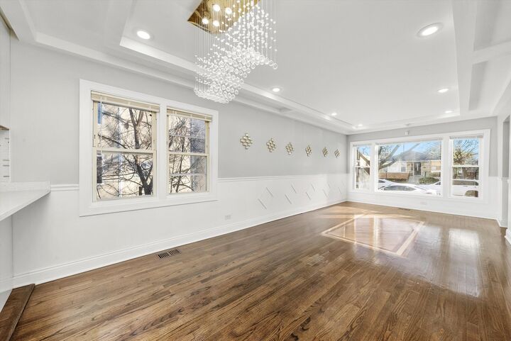 Property Photo:  736 E 88th Street  IL 60619 