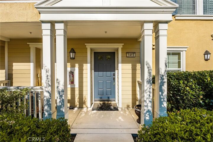 Property Photo:  1415 Abelia  CA 92606 