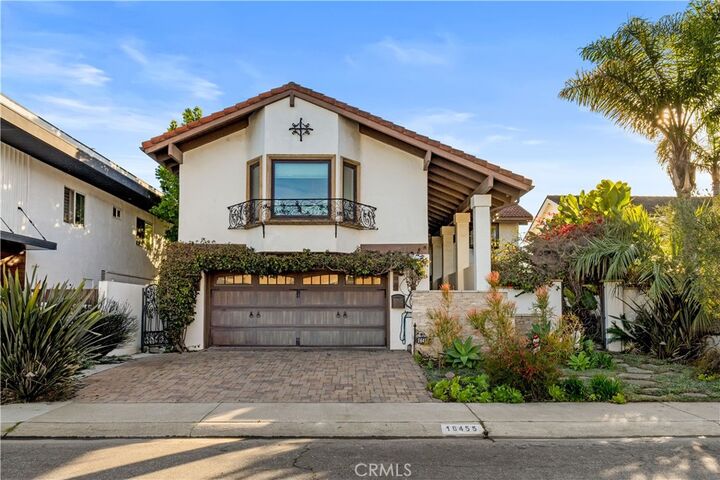 Property Photo:  16455 Ladona Circle  CA 92649 