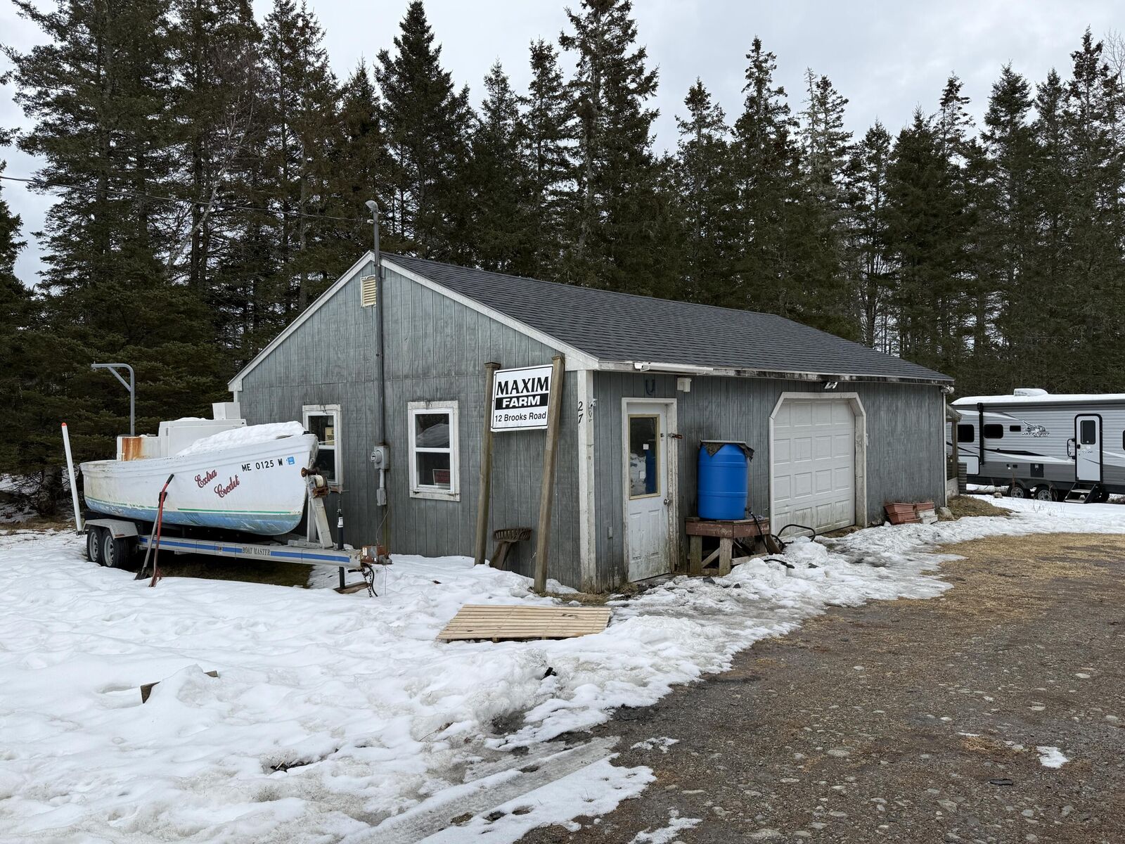 Property Photo:  27 Tea Hill Road  ME 04681 