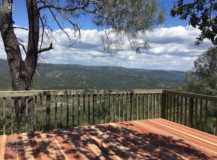 Property Photo: 10662 Penon Blanco Lookout CA 95311