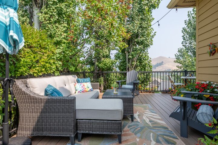 Property Photo: 5784 Prospect Drive MT 59808