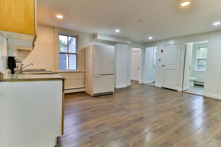 Property Photo:  194 Main St  MA 02638 