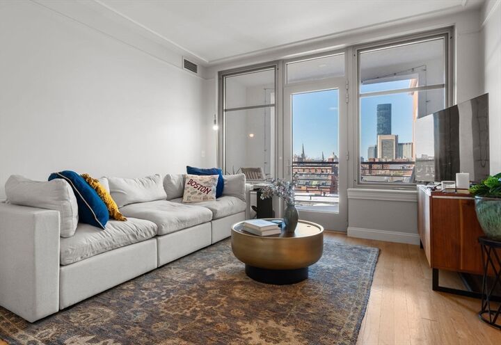 Property Photo:  1597 Washington St 512  MA 02118 