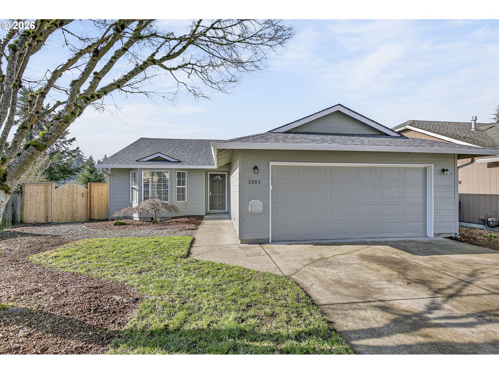 Property Photo:  3903 NE 35th Cir  WA 98661 