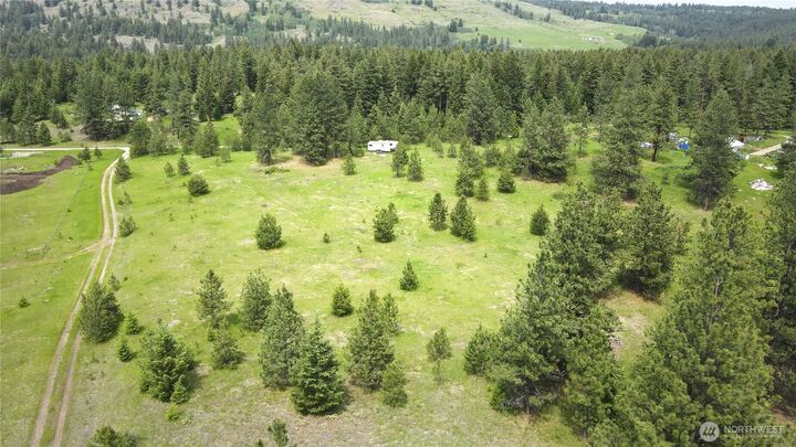 Property Photo: 13 Miner'S Ridge Road WA 98844