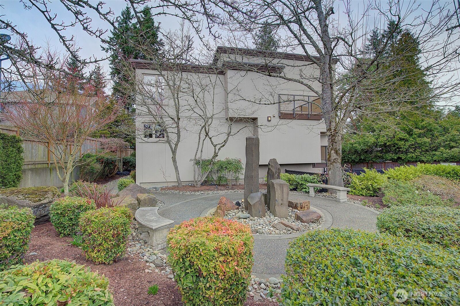 Property Photo:  8503  Bowdoin Way 203  WA 98026 