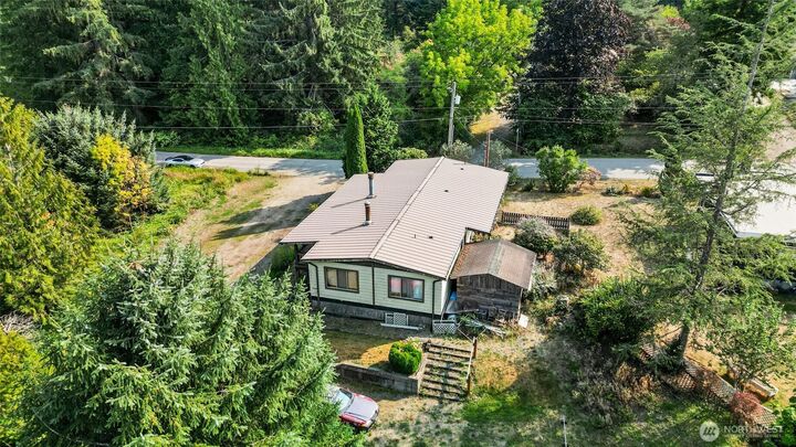 Property Photo:  37624 SE 80th Street  WA 98065 