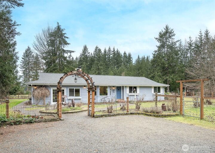 Property Photo:  9218  169th Avenue NE  WA 98252 