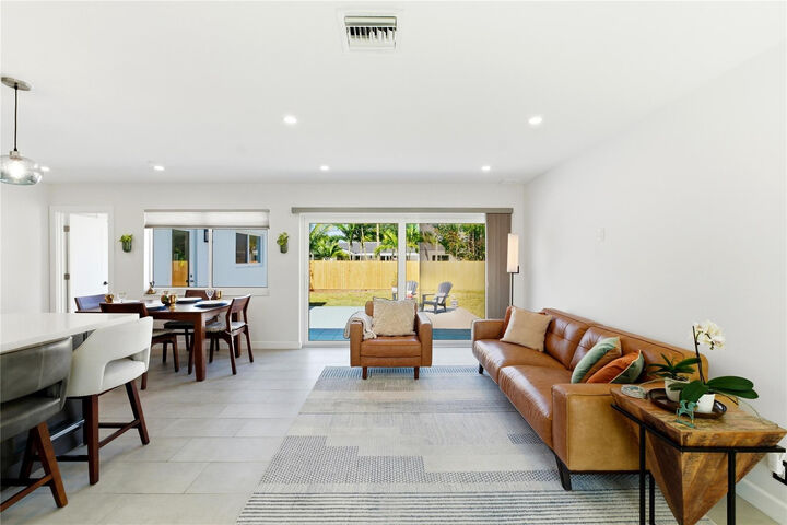 Property Photo:  1741 NE 40th Street  FL 33334 