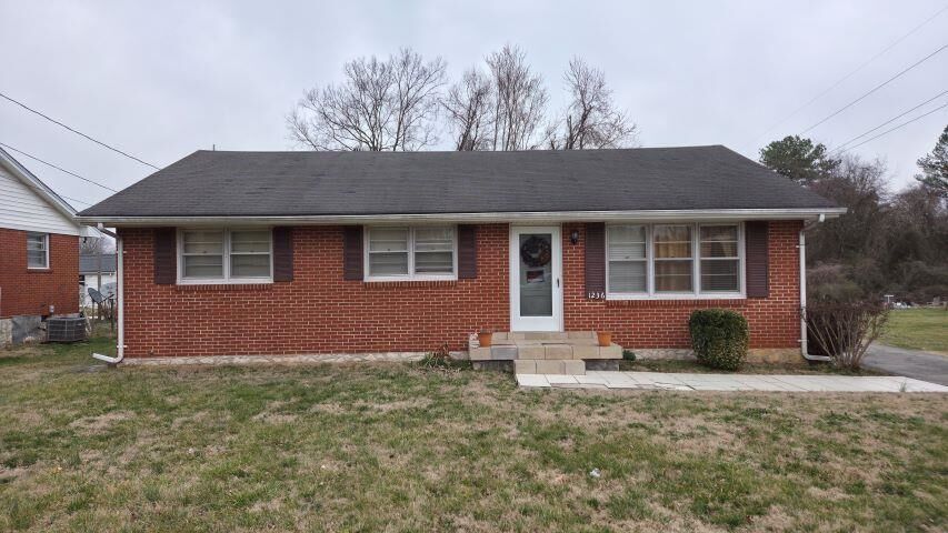 Property Photo:  1236 Westmeade Drive  KY 42101 