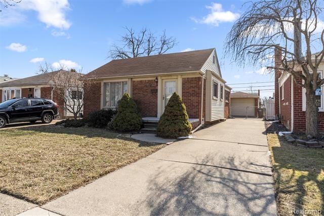 Property Photo: 13145 Orchard Road MI 48195