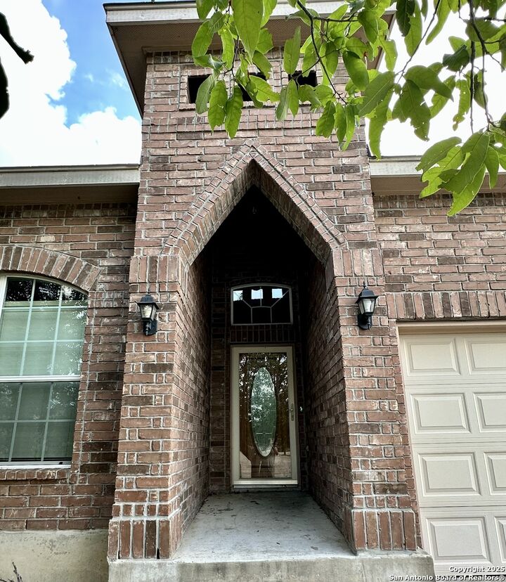 Property Photo:  3923 Grissom  TX 78251 