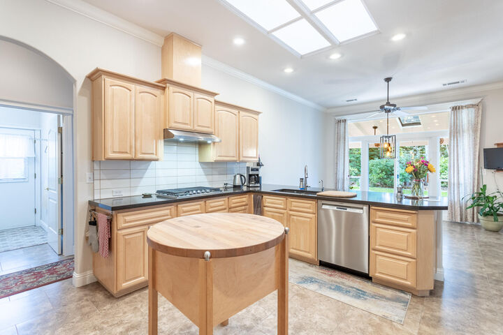 Property Photo:  2875 Eastbrook Drive  CA 96002 