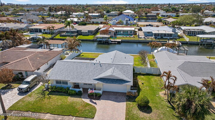 Property Photo: 448 Saint Georges Court FL 32937