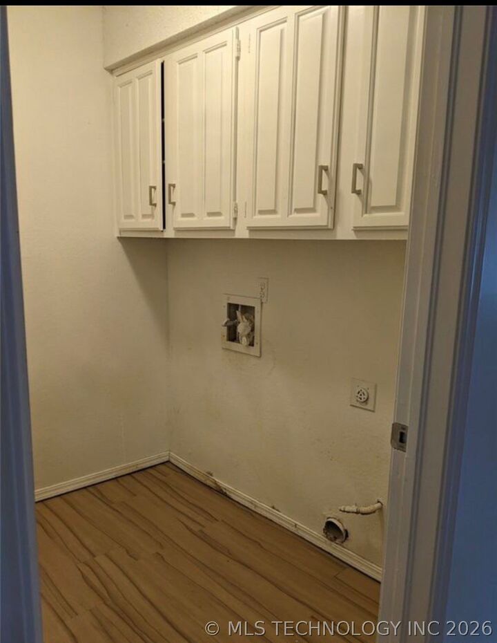 Property Photo:  7732 S 69th  OK 74133 