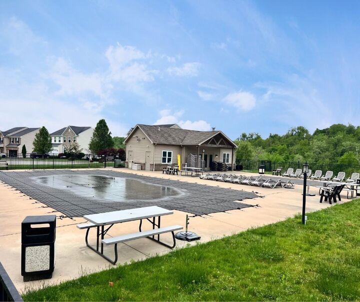 Property Photo: 2076 Majestic Drive PA 15317