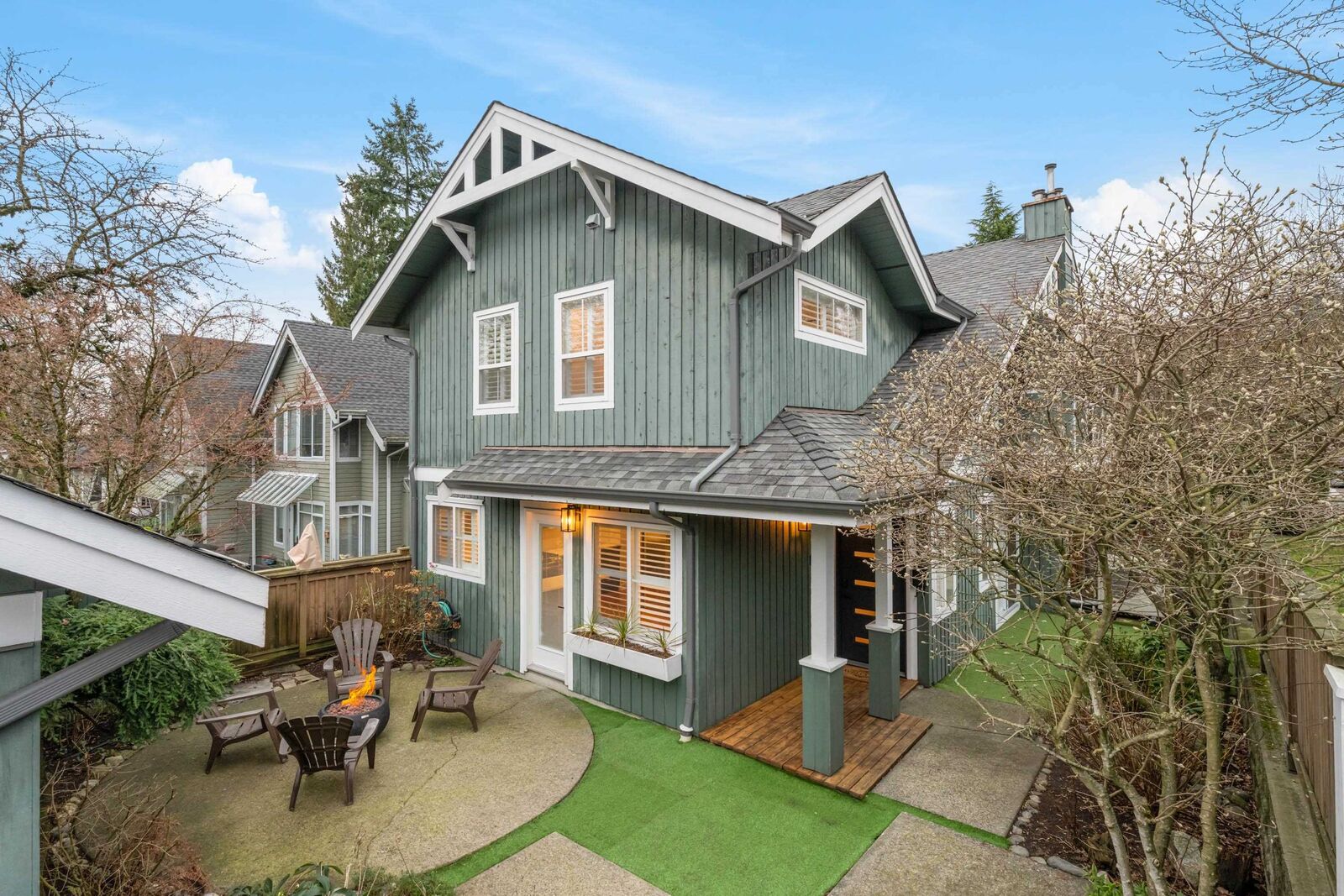Property Photo: 1645 St. Andrews Avenue BC V7L 2V8