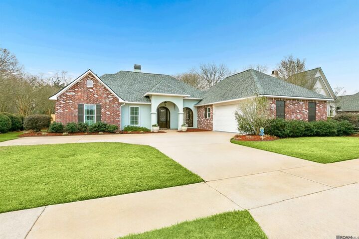 Property Photo:  17988 Shadow Creek Ave  LA 70816 