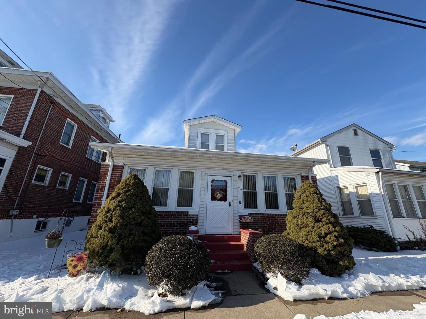 Property Photo:  416 E Franklin Street  NJ 08610 