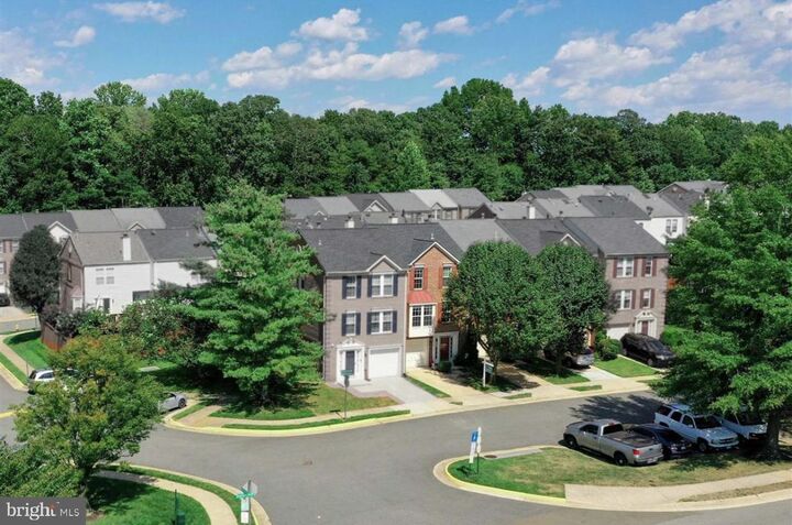 Property Photo:  4138 Hummel Way  VA 22192 