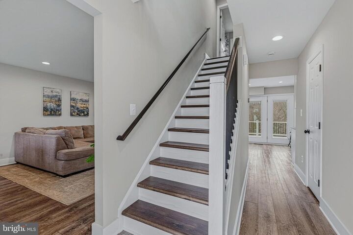 Property Photo:  21804 Watson Road  VA 20175 