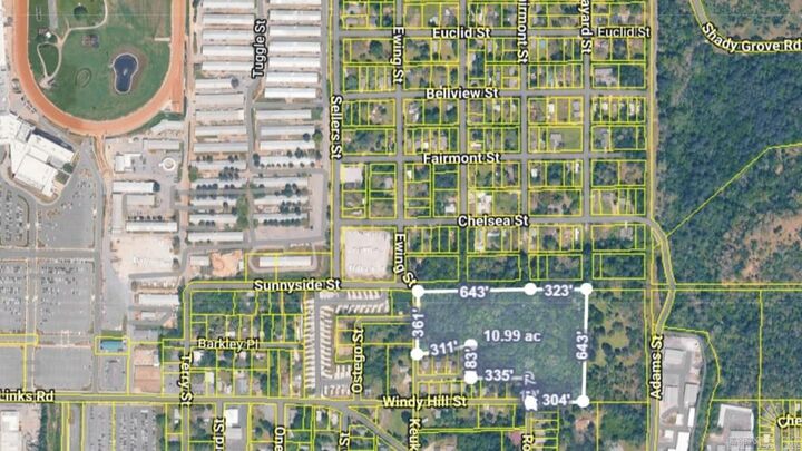 Property Photo:  121 Keuka Street  AR 71901 