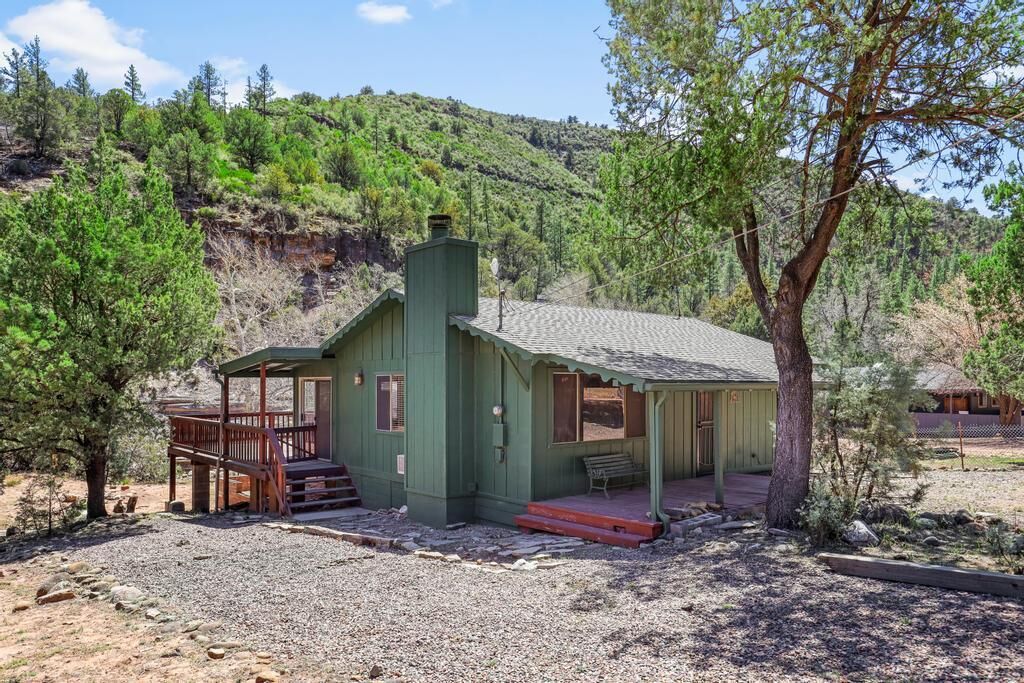 Property Photo:  1187 W Paint Pony Drive  AZ 85541 