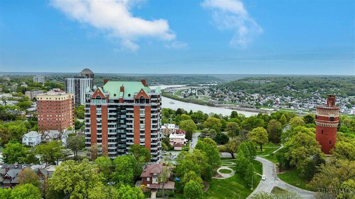 Property Photo:  2121 Alpine Place  OH 45206 