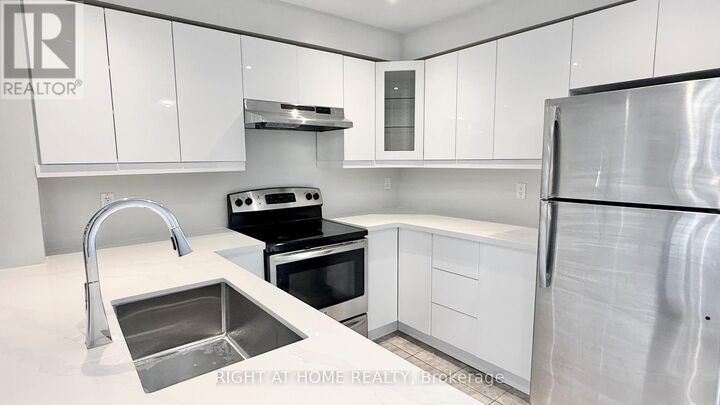 Property Photo: 87 Mayland Trail ON L8J 0G4