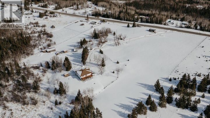 Photo de la propriété:  996 Redditt Rd  ON P9N 0E3 