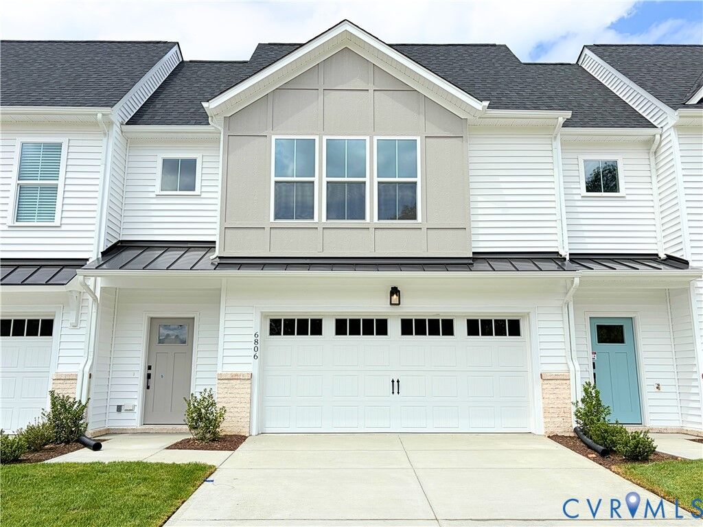 Property Photo: 6806 Oasis Breeze Lane VA 23112
