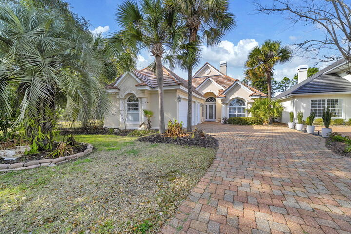 Property Photo:  4595 Sailmaker Lane  FL 32541 