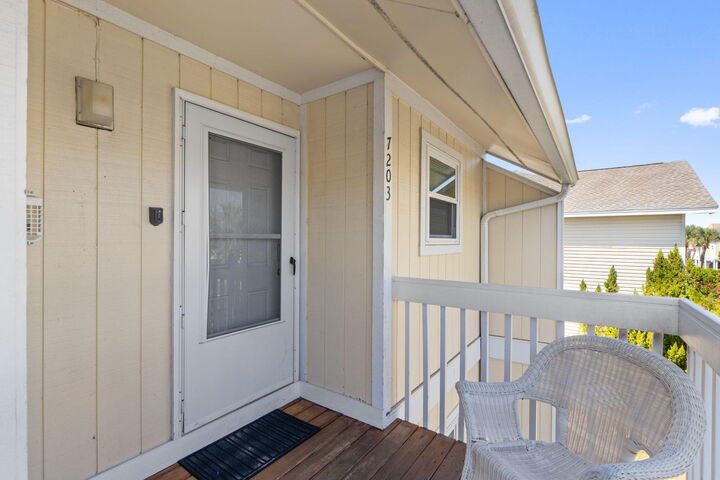 Property Photo: 775 Gulf Shore Drive Unit 7203 FL 32541