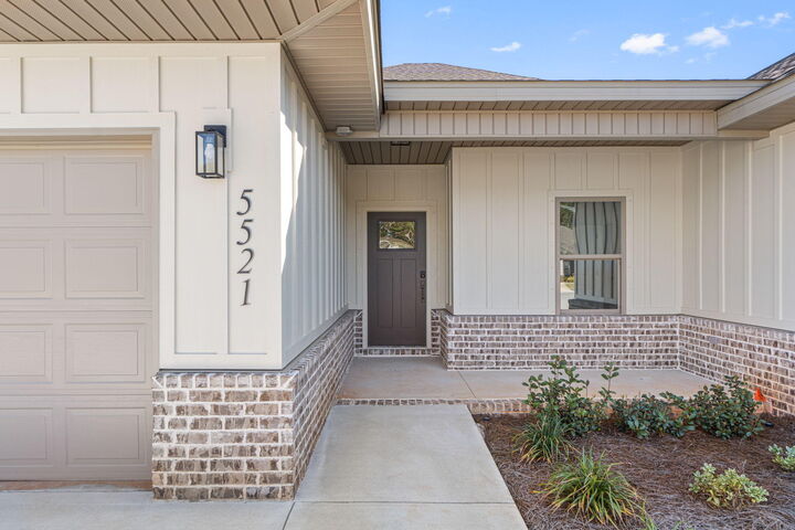 Property Photo:  5521 Chenier Drive  FL 32563 