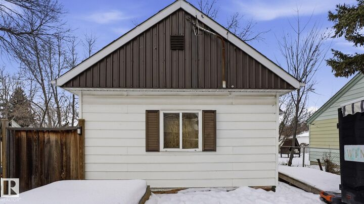 Property Photo: 4709 50A Avenue AB T0C 1V0
