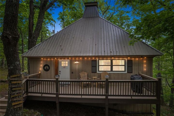 Property Photo:  27 Laurel Lane  GA 30536 