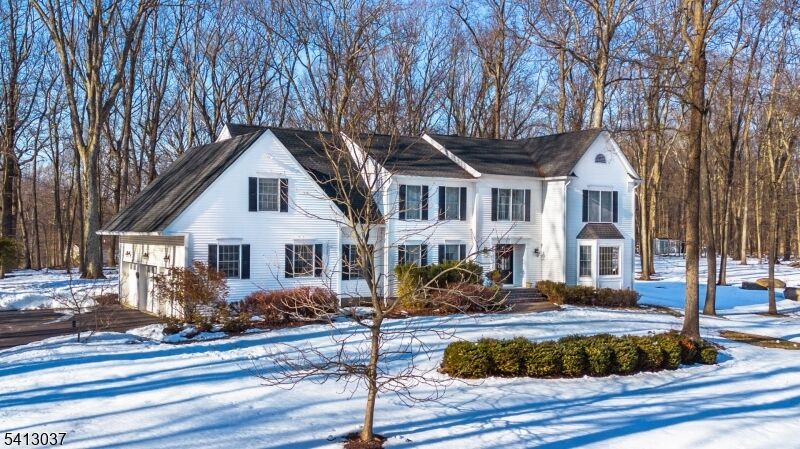 Property Photo:  7 Chestnut St  NJ 07853 