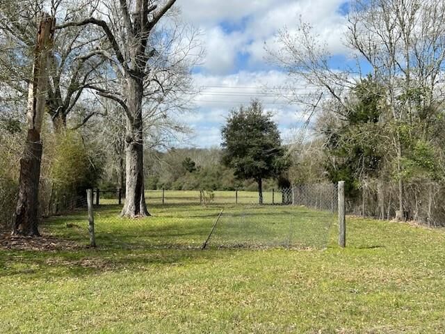 Property Photo: Lot 8 25th Street TX 77445