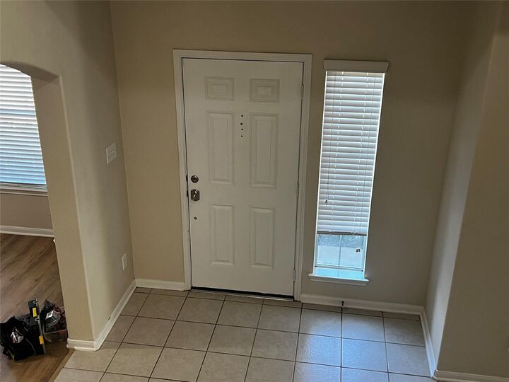 Property Photo:  10621 Sunflower Drive  TX 77318 