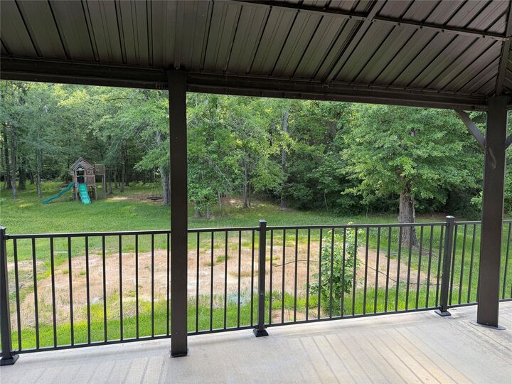 Property Photo:  10621 Sunflower Drive  TX 77318 