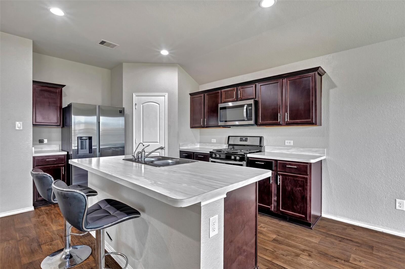 Property Photo:  21018 Belmont Village Way  TX 77449 