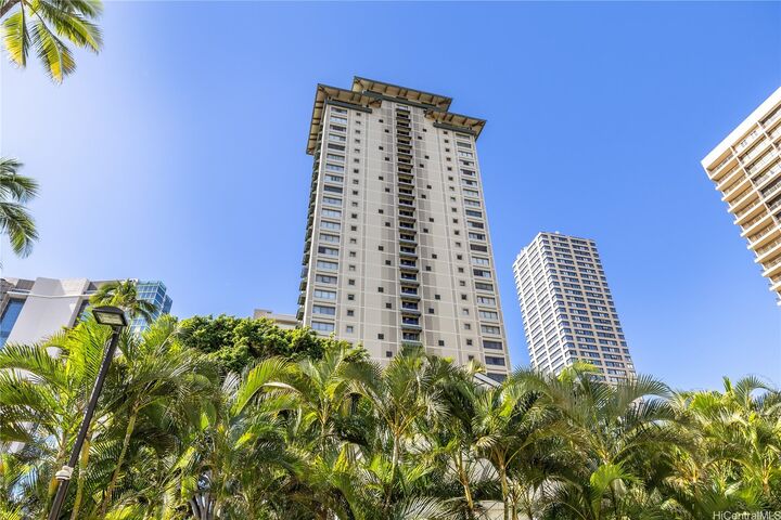 Property Photo:  421 Olohana Street 1004  HI 96815 