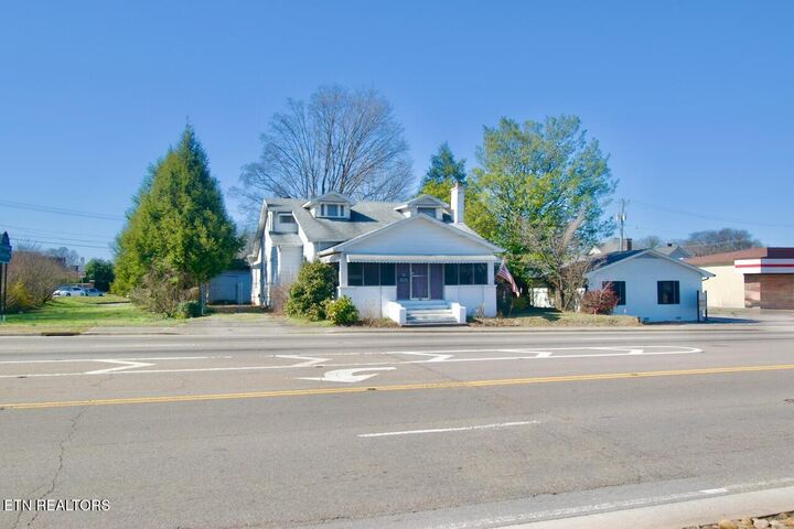 Property Photo:  615 S Washington St  TN 37804 